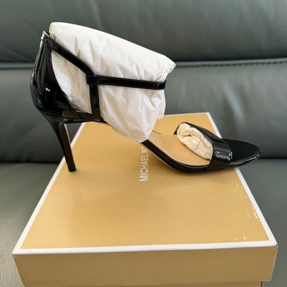 Michael Kors Simone Mid Sandal Black Patent Leather Stiletto Heels 10M